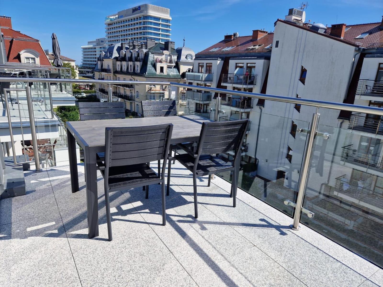 Apartamenty na Wyspie - Stella Baltic - Parking Świnoujście Esterno foto